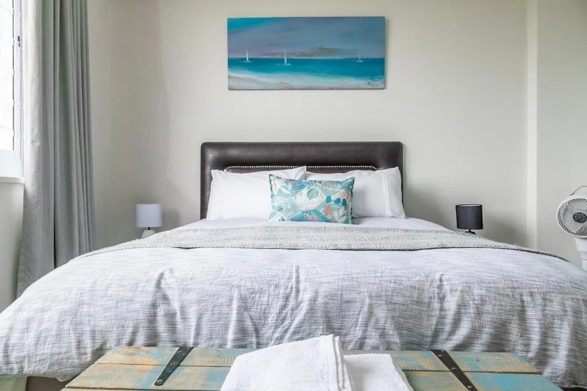 Apartment Beach Roed Cape Town South Africa
